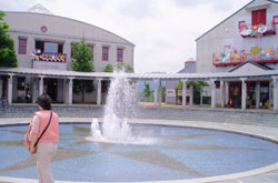 人形劇場とらまる座